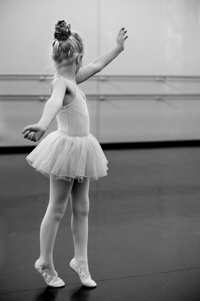 girl dancing